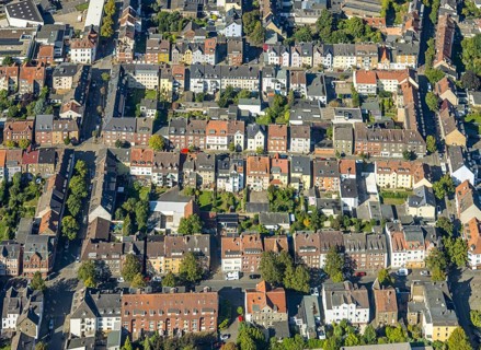 Aerial view, residential area, housing estate between Sedanstraße, Albertstraße and Roonstraße,