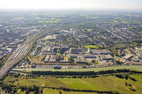 Aerial view, harbour at the Datteln-Hamm canal, industrial area Hafenstraße and Dortmunder Straße,