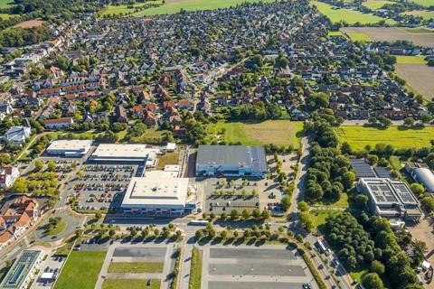 Aerial view, Westpress arena, beta Finanz Eissportarena Hamm, Lidl supermarket, residential area,