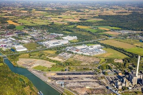 Aerial view, motorway A2 and industrial area Uentrop with Funke Kunststoffe GmbH, Datteln-Hamm