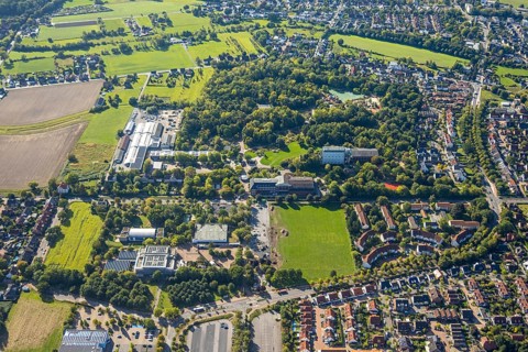 Aerial view, Freiherr-vom-Stein-Gymnasium Hamm with construction site and meadow area,