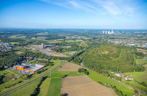 Aerial view, CreativRevier Hamm, former Ost Heinrich Robert mine with hammerhead tower, Kissinger
