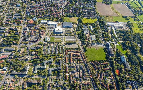 Aerial view, Freiherr-vom-Stein-Gymnasium Hamm with construction site and meadow area, entrance