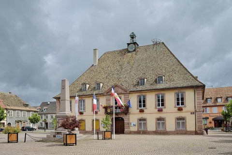 Town Hall, Hotel de Ville, Neuf-Brisach, Departement Haut-Rhin, Alsace, France