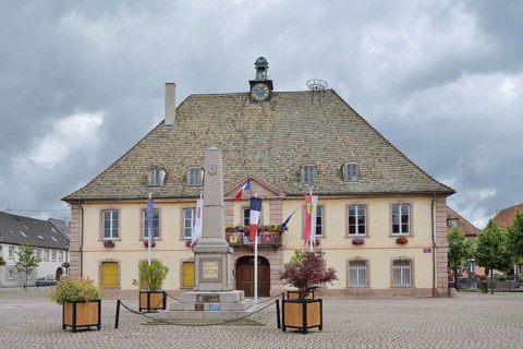 Town Hall, Hotel de Ville, Neuf-Brisach, Departement Haut-Rhin, Alsace, France