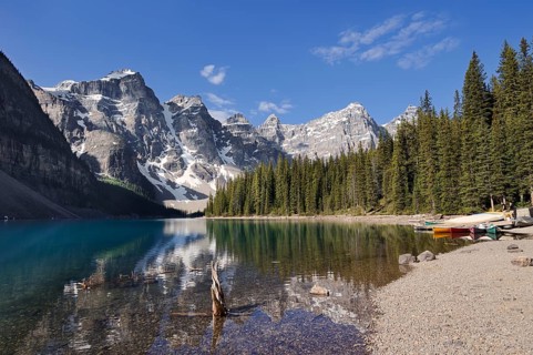 Moraine Lake and mountains of the Valley of the Ten Peaks, Banff National Park, Alberta, Canada