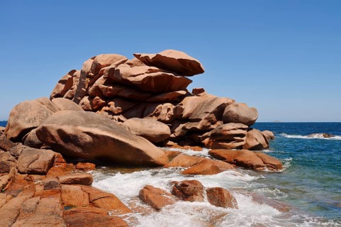 Granite rocks on the Cote de Granit Rose coast near Ploumanac'h, Cotes-d'Armor, Brittany, France