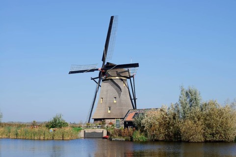 Historic windmill, UNESCO World Heritage Site, Kinderdijk, South Holland, Netherlands