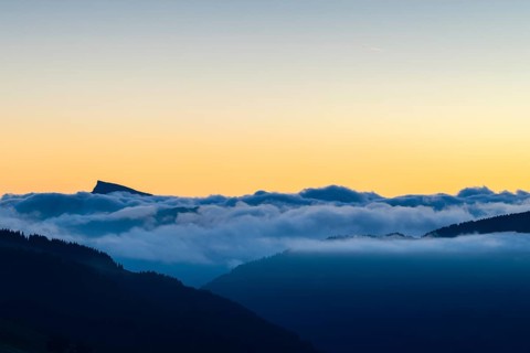 View from Furkajoch to Hoher Ifen, mountain range above sea of fog, dawn, dawn, autumn, Vorarlberg,