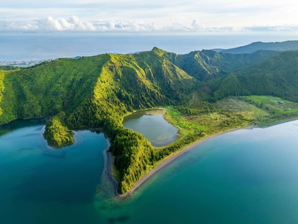Lagoa do Fogo Lake on Sunny Morning. Green Lush Hills and Mountains. Azores, Sao Miguel Island.