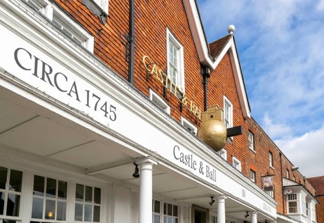 Frontage of historic building, Castle and Ball hotel public house, Marlborough, Wiltshire, England,