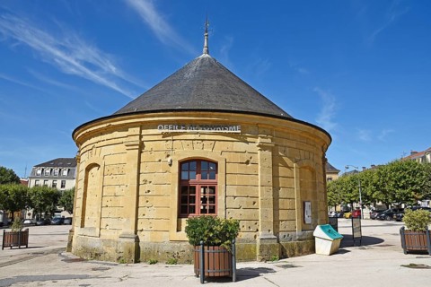 Tourist Information Centre, Place Darche, Parade Square, Longwy, Département Meurthe-et-Moselle,