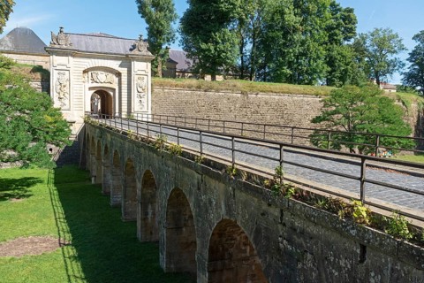 Porte de France, fortress gate, bridge, fortress wall, fortress moat, citadel, Vauban