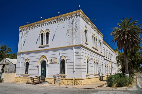 Marine Administration, Caserma Marina 1930, Today Municipal Administration, White classical
