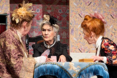 Vera Müller (Mrs Wilberforce), Katrin Martin (G. Livingstone), Jutta Schröder (H. Plimshead),