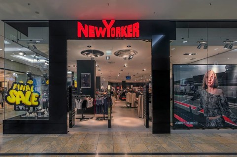 Fashion shop in Forum Allgäu, Kempten, Allgäu, Swabia, Germany