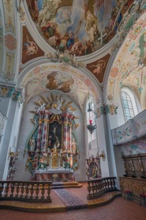 Church of St Gallus and Ulrich, main altar and ceiling frescoes, Kisslegg, Allgäu,