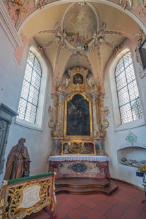 Church of St Gallus and Ulrich, side altar with the relic of St Clement, Kisslegg, Allgäu,