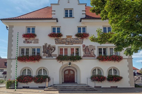 The town hall, the façade tells of the highlights of the town's history, Kisslegg, Allgäu,