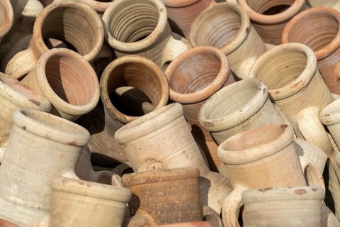 Full frame shot showing lots of sunny illuminated amphoras