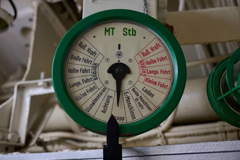 UOld marine engine instrument with green border and scale, submarine, Technical Museum U 995,