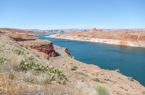 Scenery around Hoover Dam in the Black Canyon at the Colorado River in USA