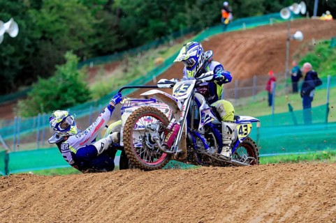Motocross, Rudersberg, Baden-Württemberg, Germany, Europe, Two riders on a motorbike cross a hill