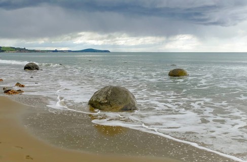 The Moeraki Boulders at Koekohe Beach in New Zealand