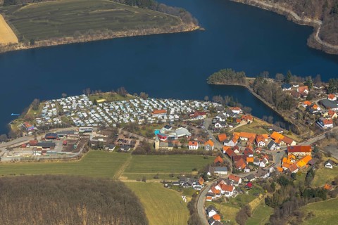 Aerial view, Heringhausen with reservoir, dam wall, hydroelectric power station and equalising