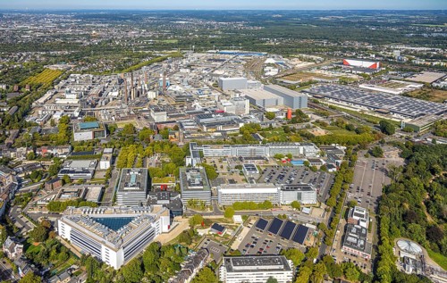 Aerial view, Henkel chemical plant area, industrial area, Holthausen, Düsseldorf, Ruhr area, North