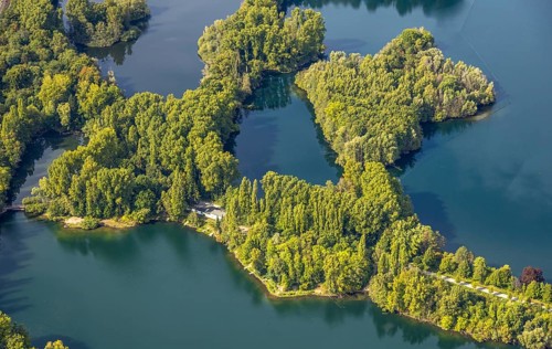Aerial view, Elbsee and Menzelsee, footpath and green trees, Unterbach, Düsseldorf, Ruhr area,