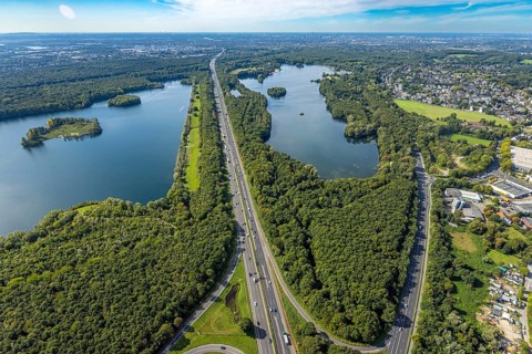 Aerial photograph, Elbsee and Unterbacher See, motorway A46, Unterbach, Düsseldorf, Ruhr area,