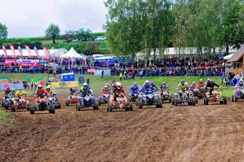 Motocross, Rudersberg, Baden-Württemberg, Germany, Europe, Several quad bikers start a race,
