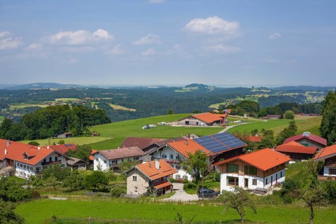 Residential building and view of the Chiemgau, Samerberg, Chiemgau, Upper Bavaria, Bavaria, Germany