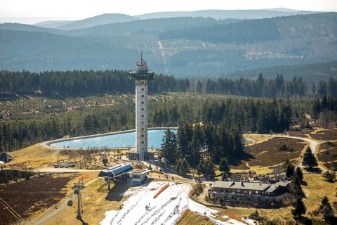 Aerial view, Ettelsberg with Ettelsturm, Hochheideturm, Ettelsberg-See, Siggis Hütte, cosy mountain