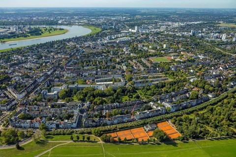 Aerial view, residential area local view district Niederkassel and Oberkassel, district sports