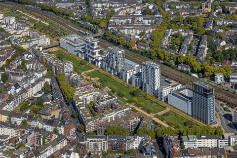 Aerial view, Le Quartier Central at Berty-Albrecht-Park, office buildings La Tete and Le Flux,
