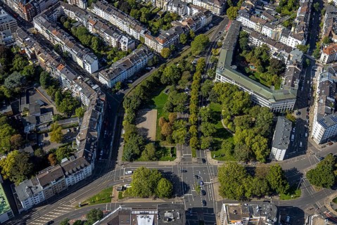 Aerial view, park and street crossing Prinz-Georg-Straße with Vagedesstraße, bus stop D-Schloss