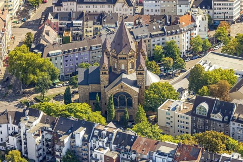 Aerial view, evang. Kreuzkirche, Pempelfort, Düsseldorf, Ruhr area, North Rhine-Westphalia,
