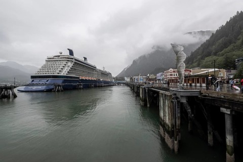 Cruise ship, Juneau, Alaska, USA
