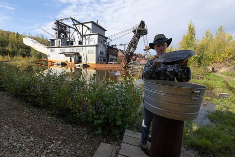 Old gold mine, demonstration of gold panning, Fairbanks, Alaska, USA