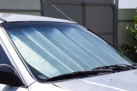 Sun Reflector windscreen. Atyrau, Kazakhstan