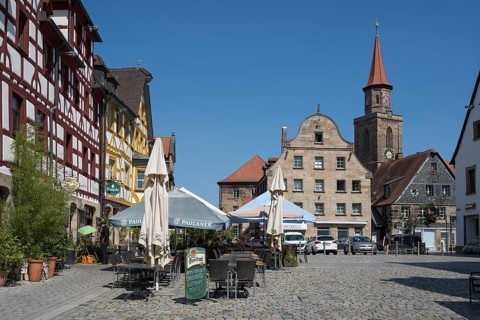Historic buildings on the market square, half-timbered building, St Michael's Church, Old Town,