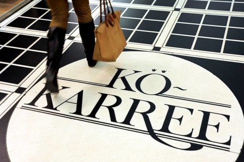 Kö-Karree, a passageway to the Kö-Galerie shopping centre on Königsallee, Düsseldorf, Rhineland,