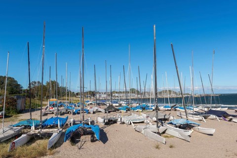 Catamarans on the beach, Strande near Kiel, Rendsburg-Eckernförde district, Baltic Sea, behind the