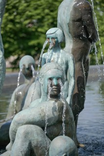 Fountain, art installation by Nina Beier, woman and children, Mannerheimintie, Helsinki, Finland