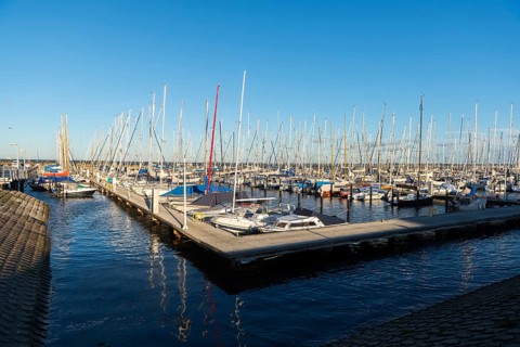 Olympic harbour Schilksee, Olympic Games 1972, sailing yachts at the jetty, ship masts, water