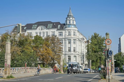 Old building, Glogauer Straße, Paul-Lincke-Ufer, Kreuzberg, Friedrichshain-Kreuzberg, Berlin,