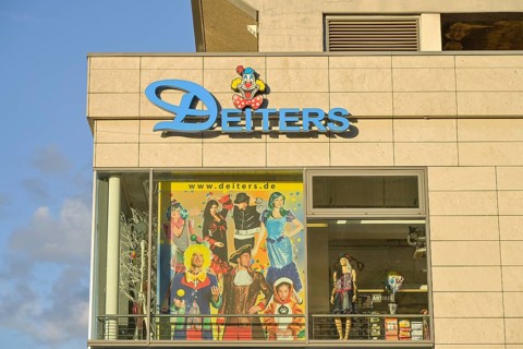 Deiters Kostüme, Rathauspassagen am Alexanderplatz, Rathausstraße, Mitte, Berlin, Germany