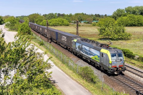 Goods train of the BLS Cargo railway on the Mannheim-Rastatt line in Wiesental, Germany